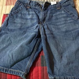 Levi’s Jean shorts size 28 or 8 husky like new never worn